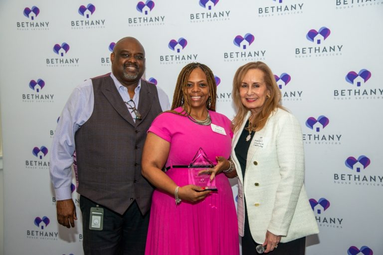 Katina being awarded volunteer of the year